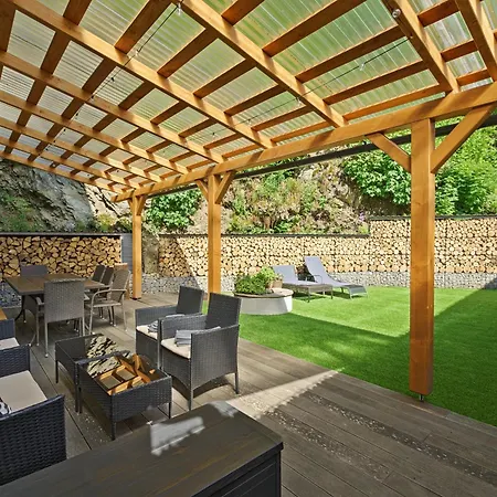 U 2 Sovicek - Krkonose Holiday home *